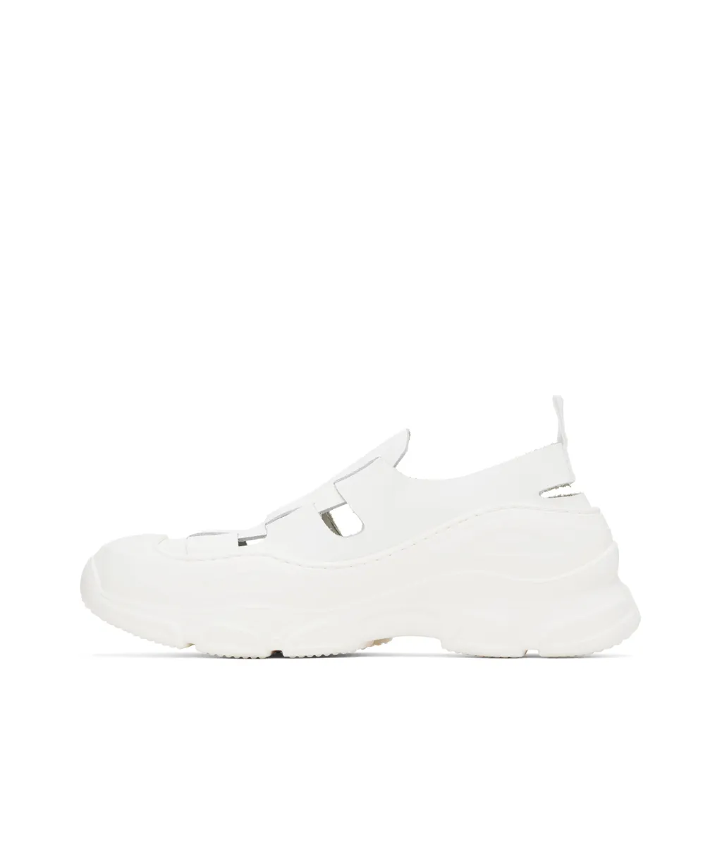 Catch Stomper Sneakers
