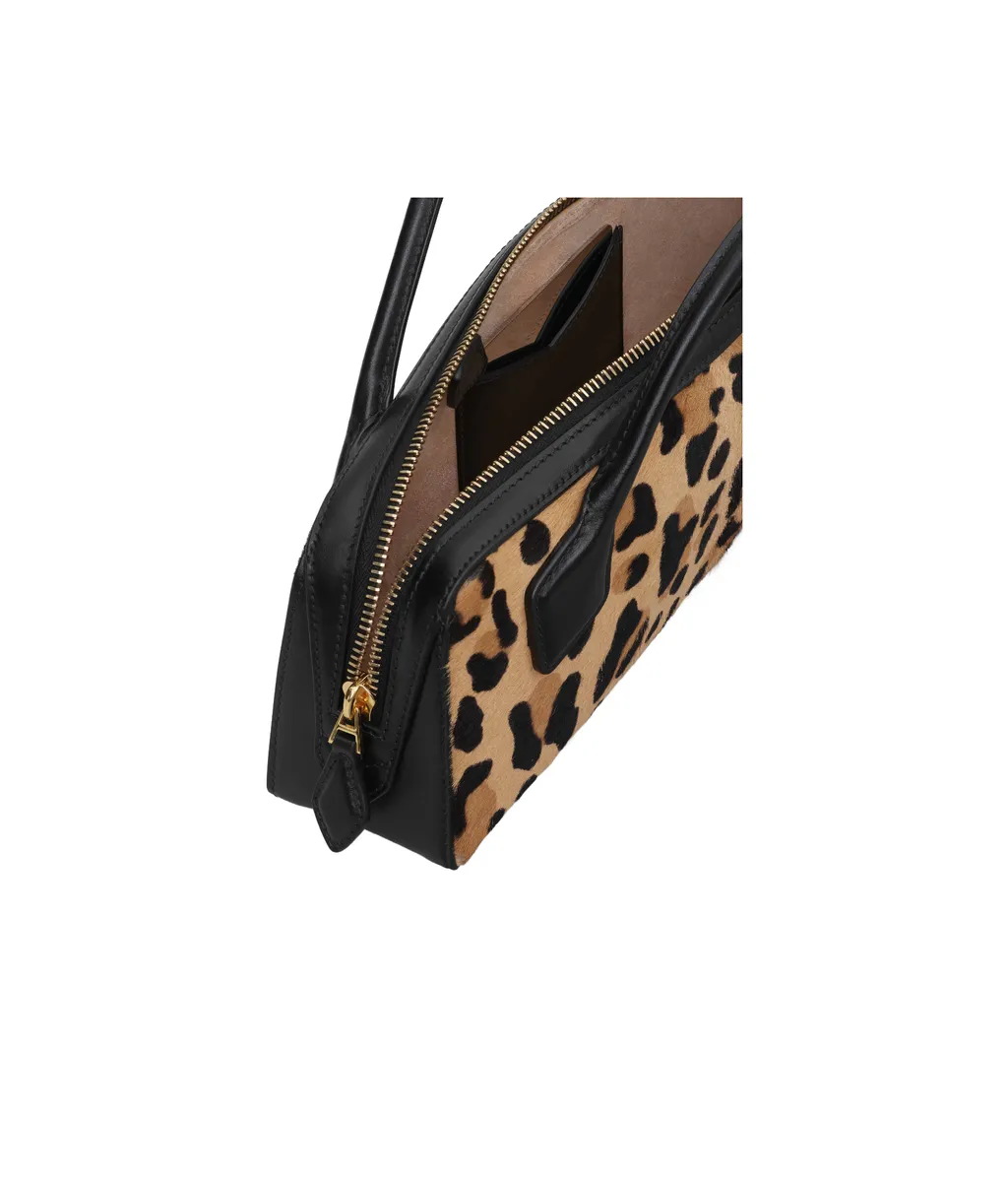 Le Teckel Clutch In Leopard Haircalf