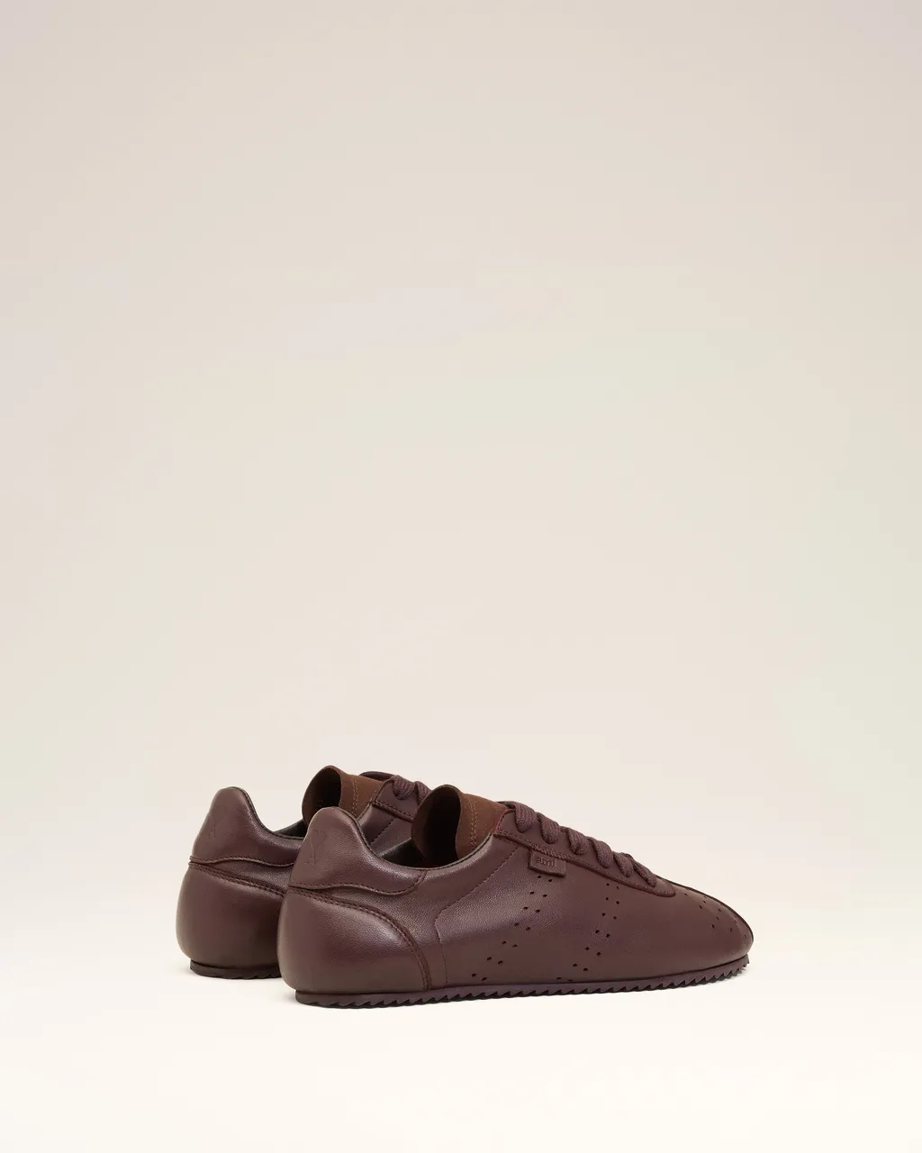 Round Toe Low-Top Casual Shoes