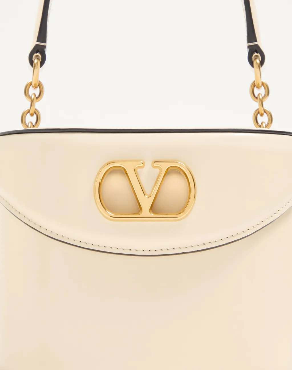 Valentino Vain Vlogo Signature Vanity Bag