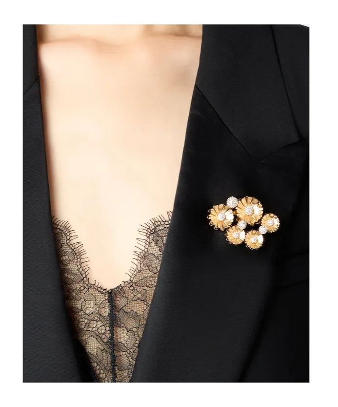 Brooch