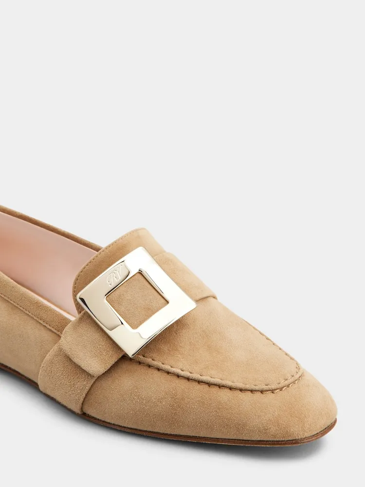 Roger Vivier Logo-Engraved Flat Shoes