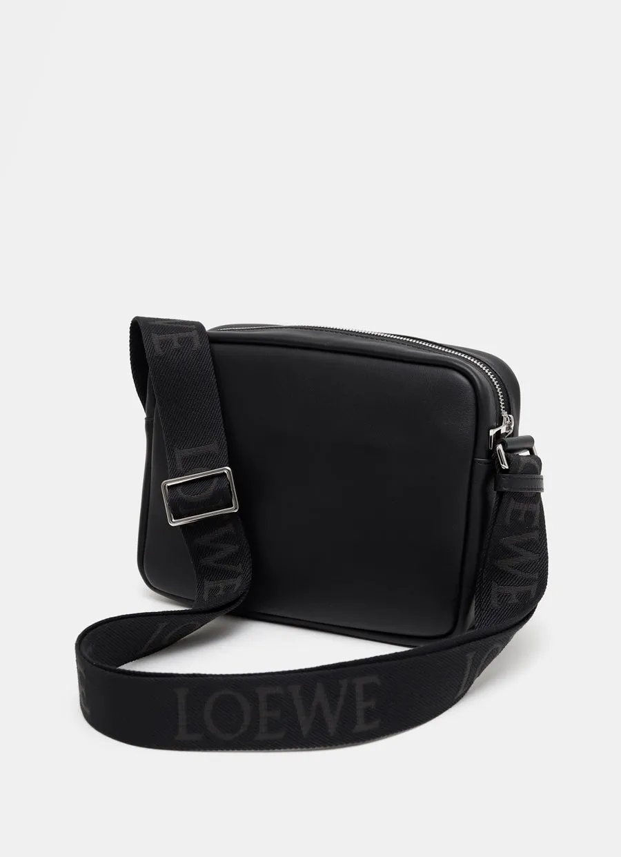 Logo-Plaque Shoulder Bag