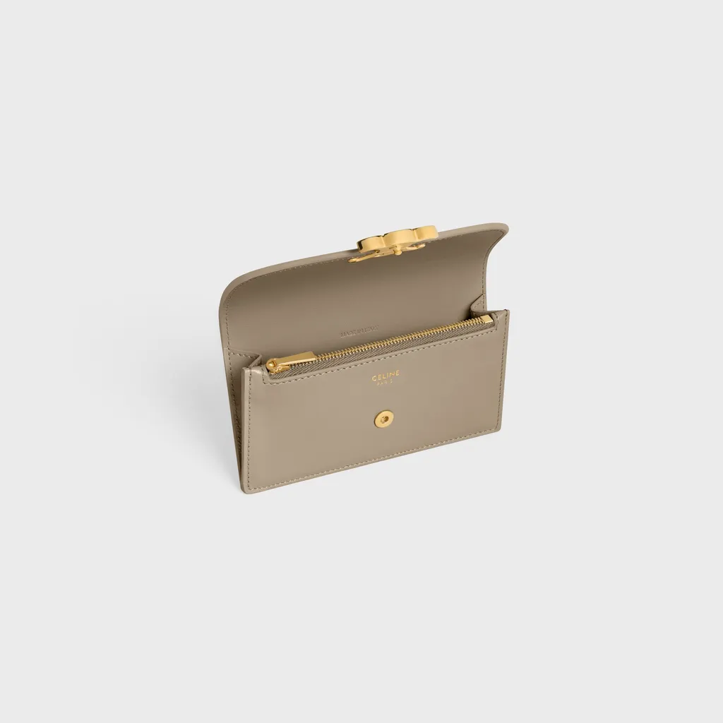 Long Card Holder With Flap Triomphe In Shiny Calfskin