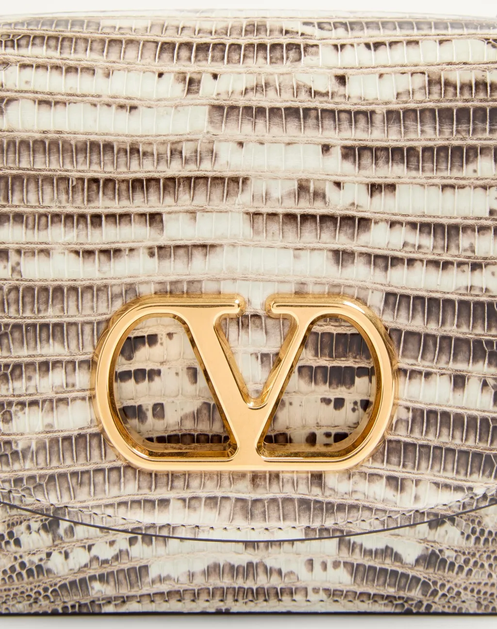 Valentino Garavani Vain Small Shoulder Bag In Tejus