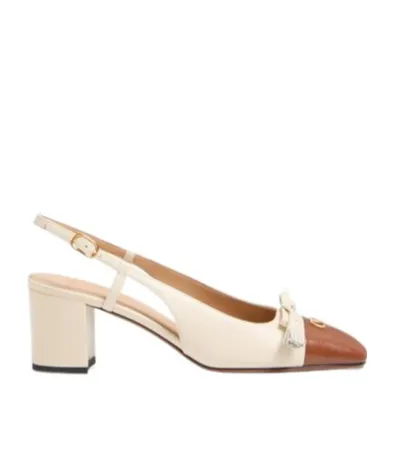 Valentino Valet Du Roi Bow Detailed Pumps