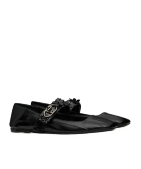 Valentino Garavani Floral-Appliqué Buckle-Fastened Ballerinas