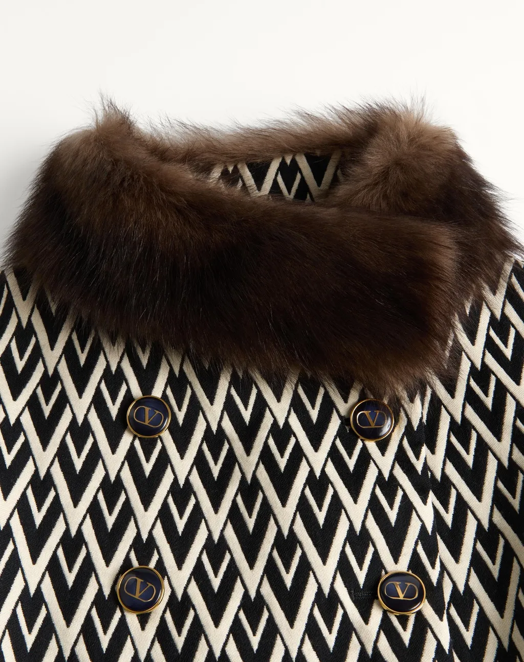 Full V Jacquard Coat