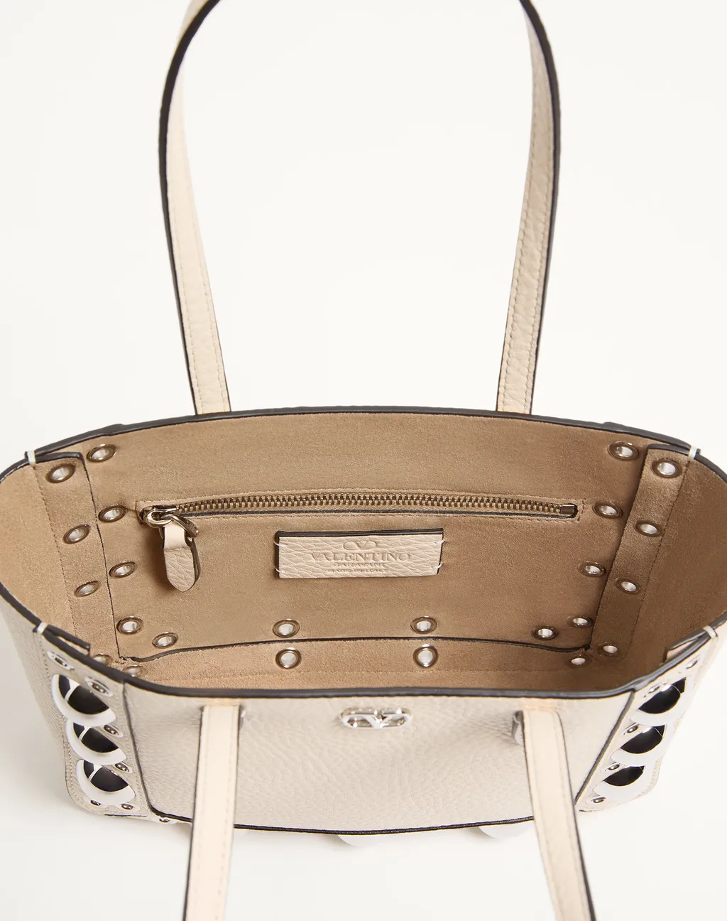 Valentino	Vlogo Plaque Eyelet Detailed Shoulder Bag
