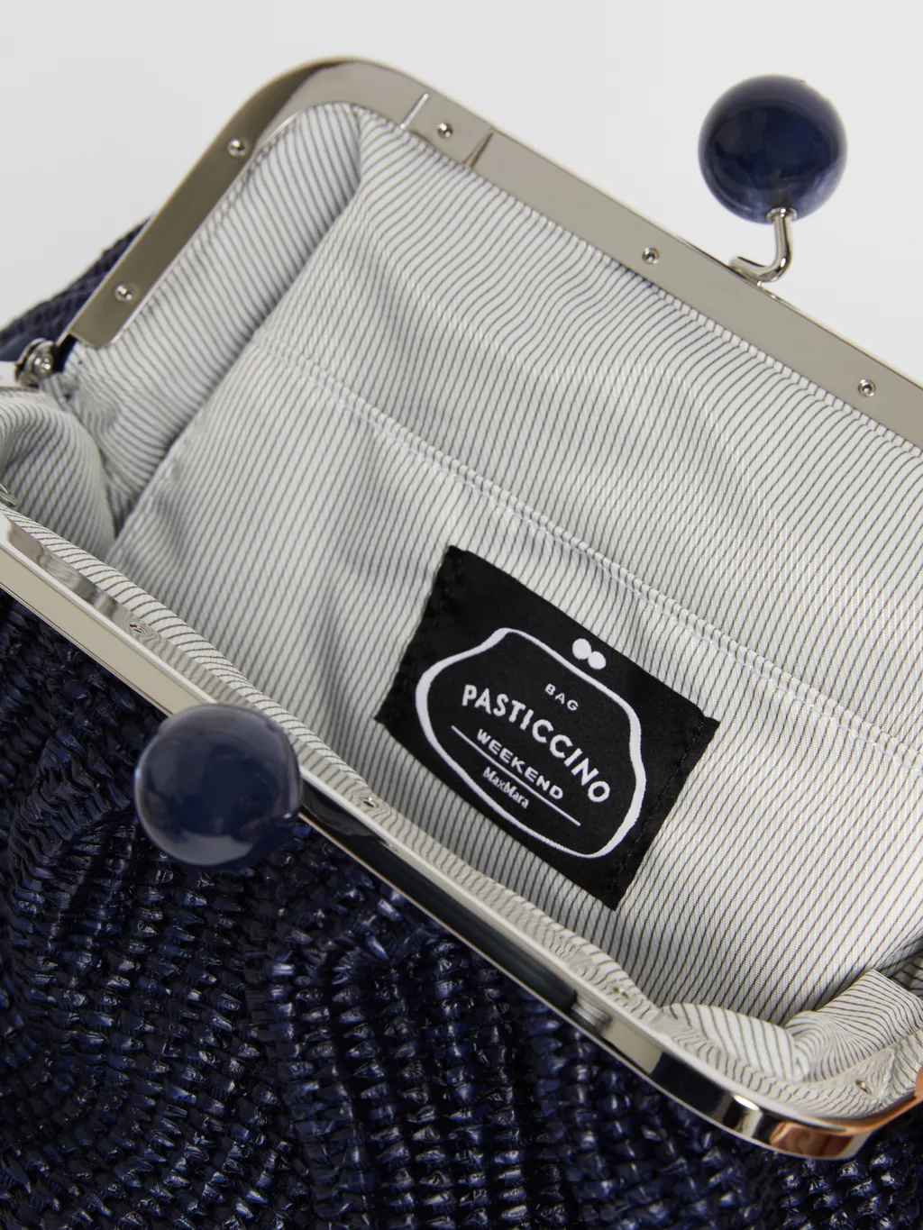 Weekend Max Mara Fortuna Chained Medium Pasticcino Bag
