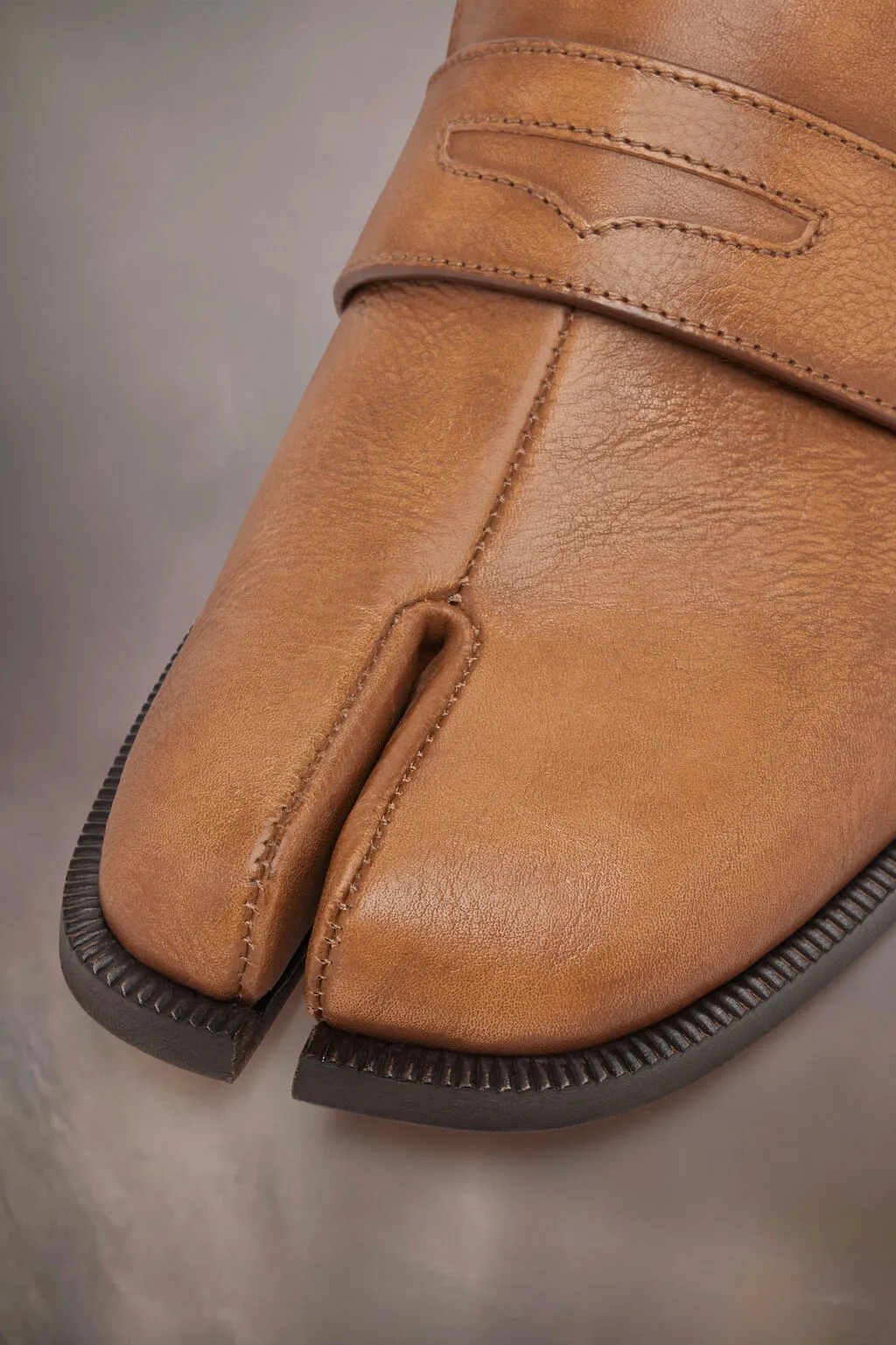 Tabi City Loafer Mules