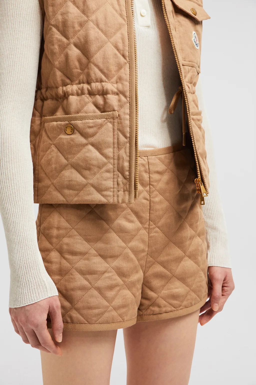 Moncler Vigny Diamond-Quilted Padded Gilet
