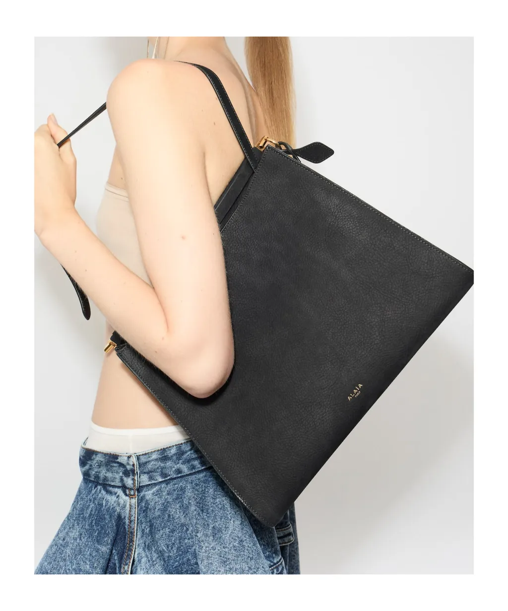 Le Click Medium Square Bag In Nubuck