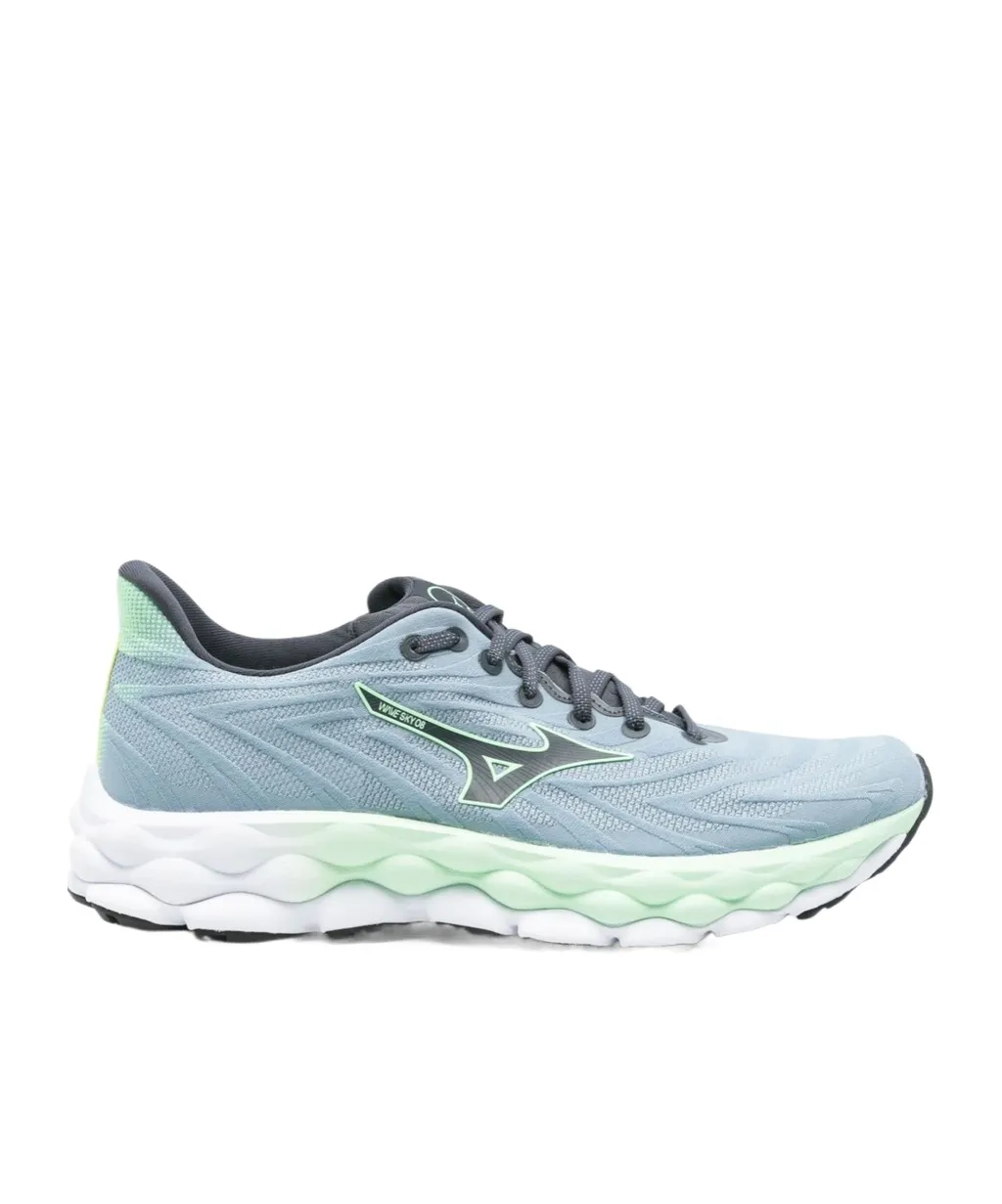 Round Toe Sneakers