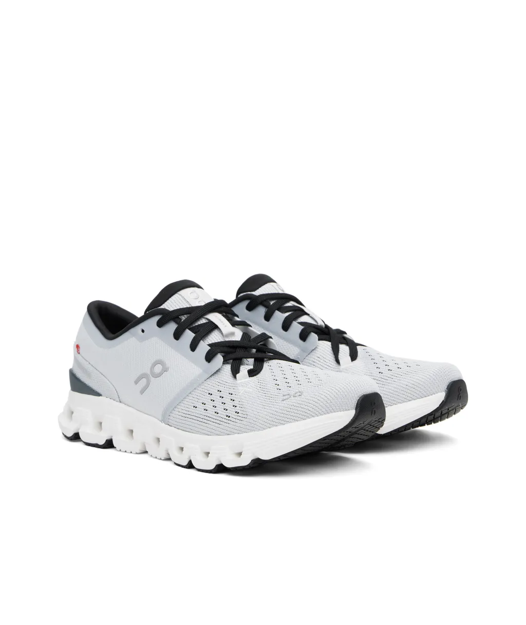 Cloud X 4 Sneakers