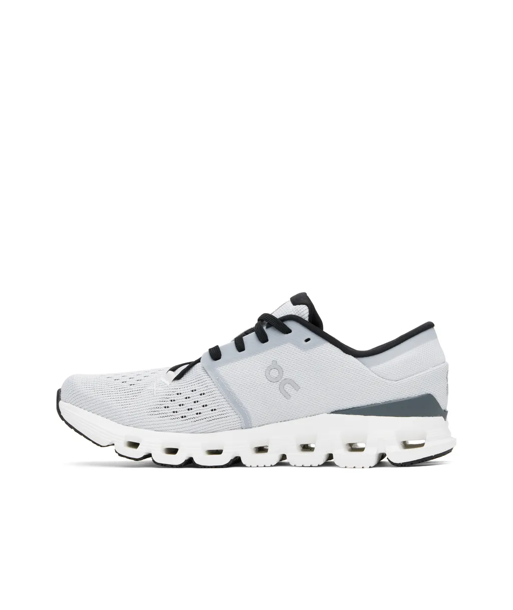 Cloud X 4 Sneakers