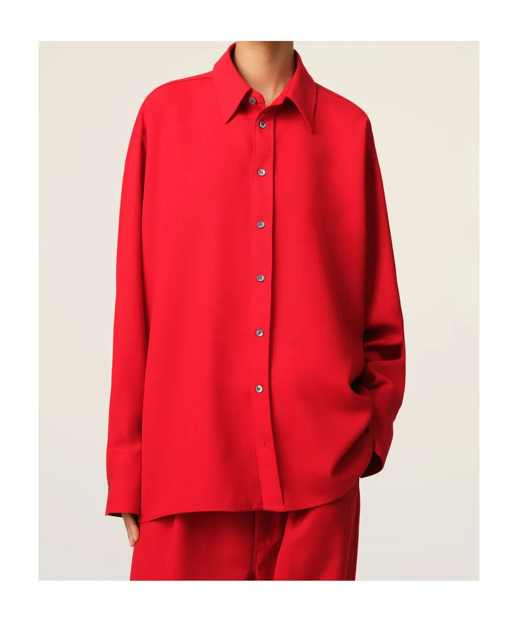 Ami Back Slit Loose Shirt