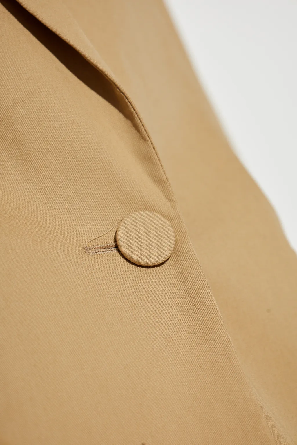 Long-Sleeved Suit Jacket