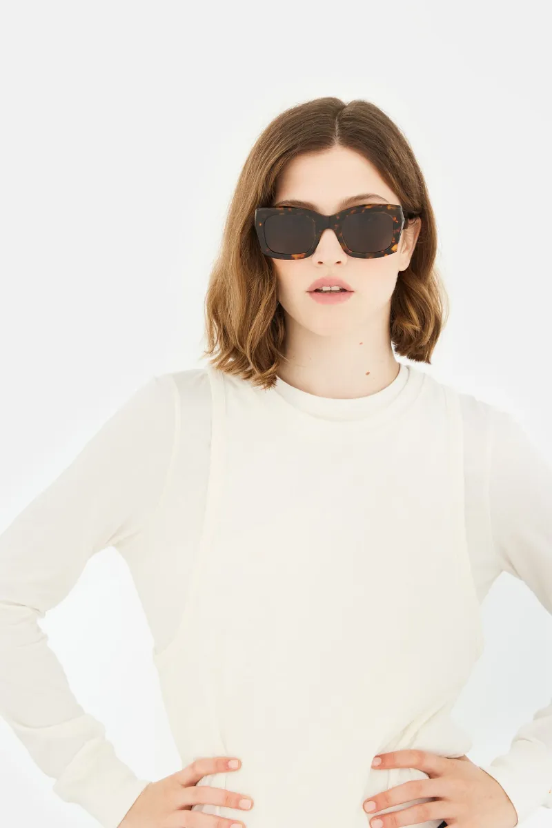 Geometric Frame Sunglasses