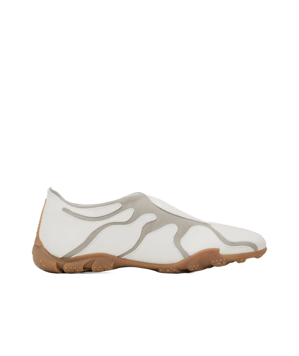 Dao Sneakers