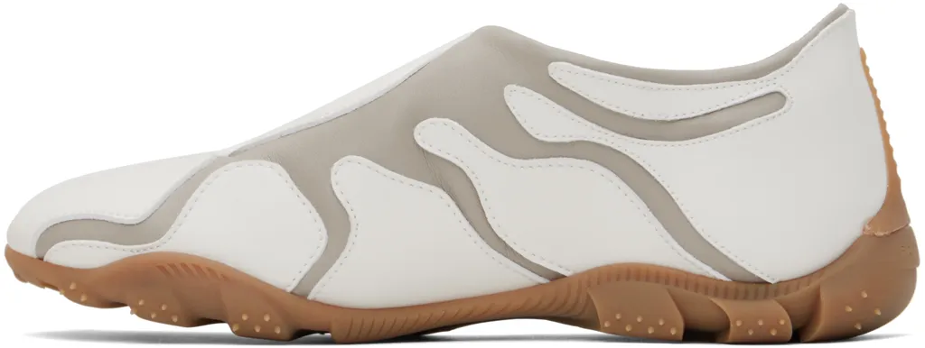 Dao Sneakers