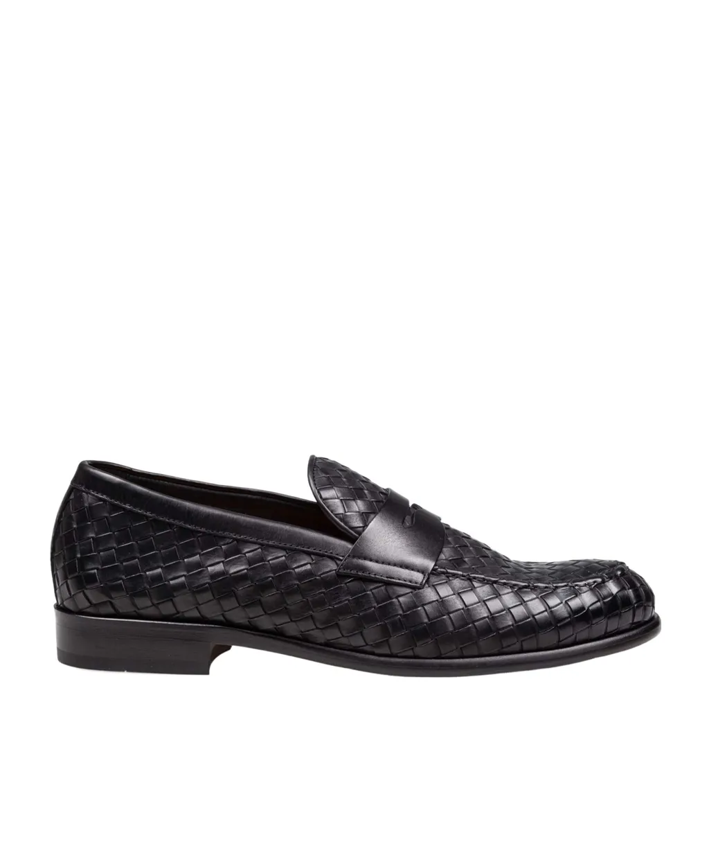Doucal's Round Toe Woven Loafers