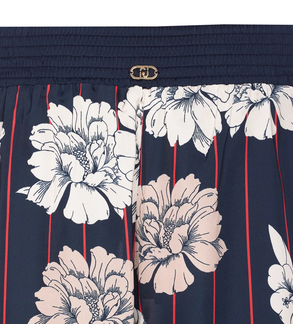 Elastic Waist Shorts