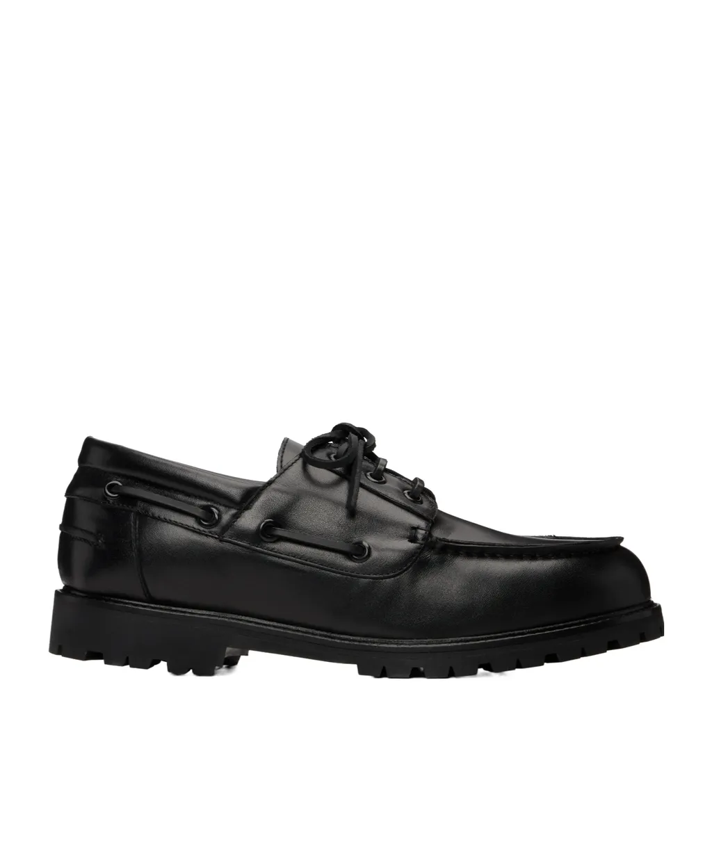 Guston Boat Shoes