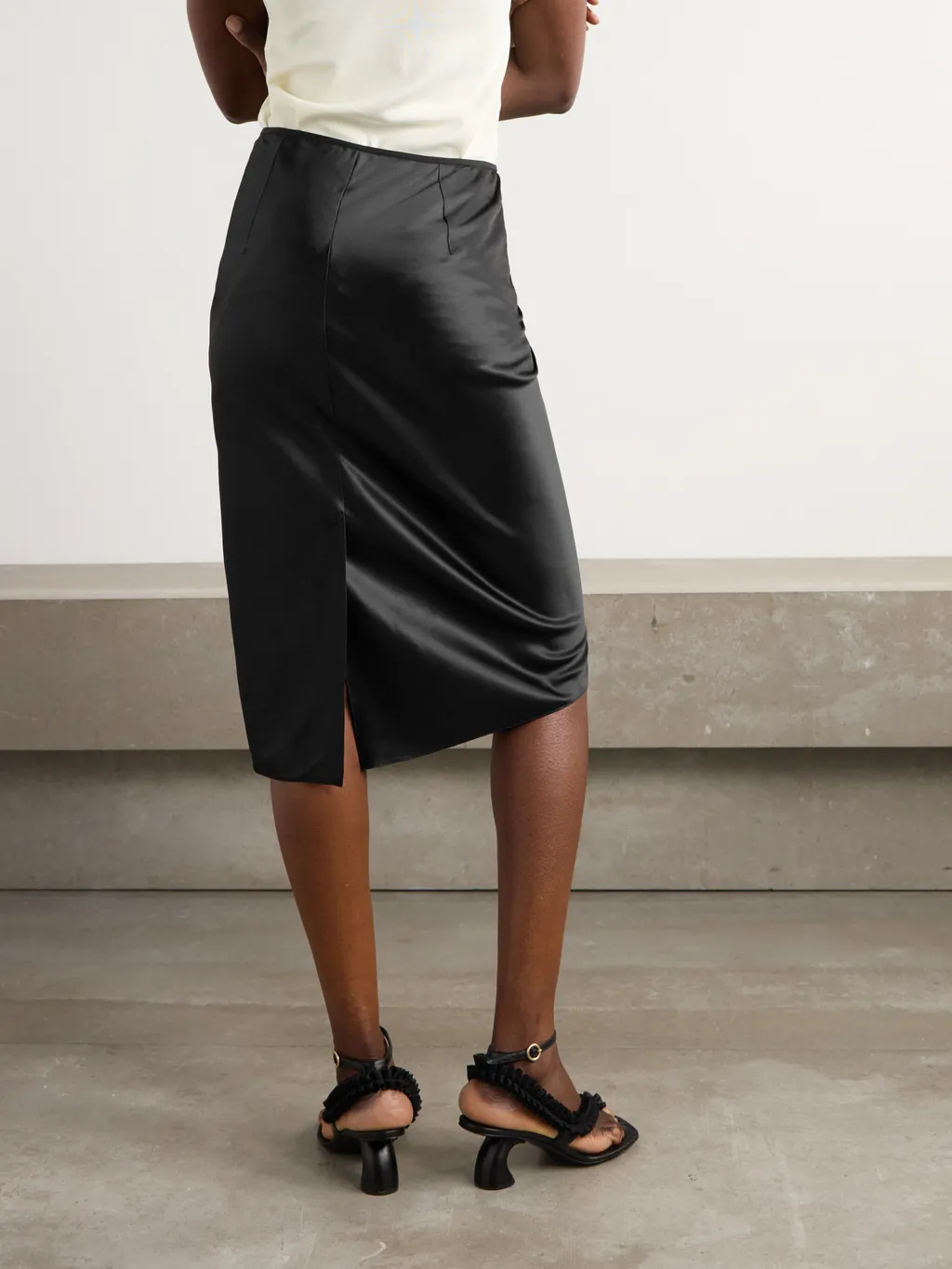 Elastic Waist Skirt