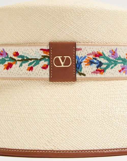 Valentino Antibes Logo Plaque Bucket Hat