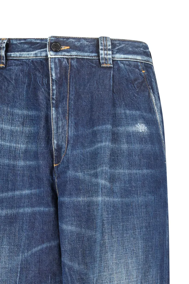 Pleat-Detail Jeans