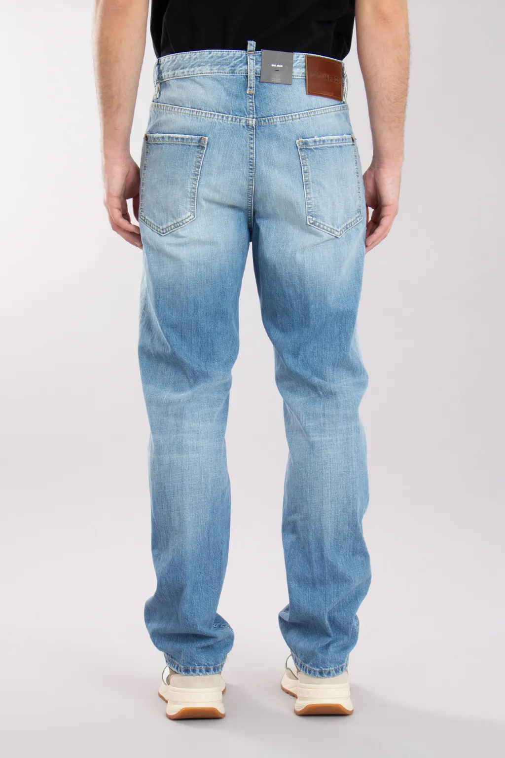 Dsquared2 Straight Leg 642 Jeans