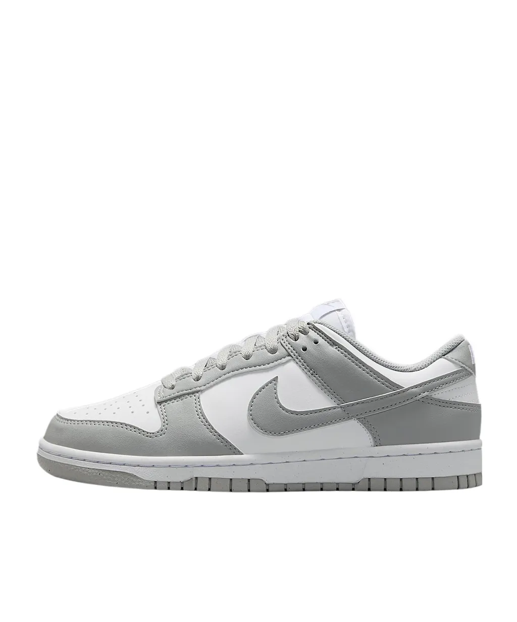 Dunk Low Sneakers