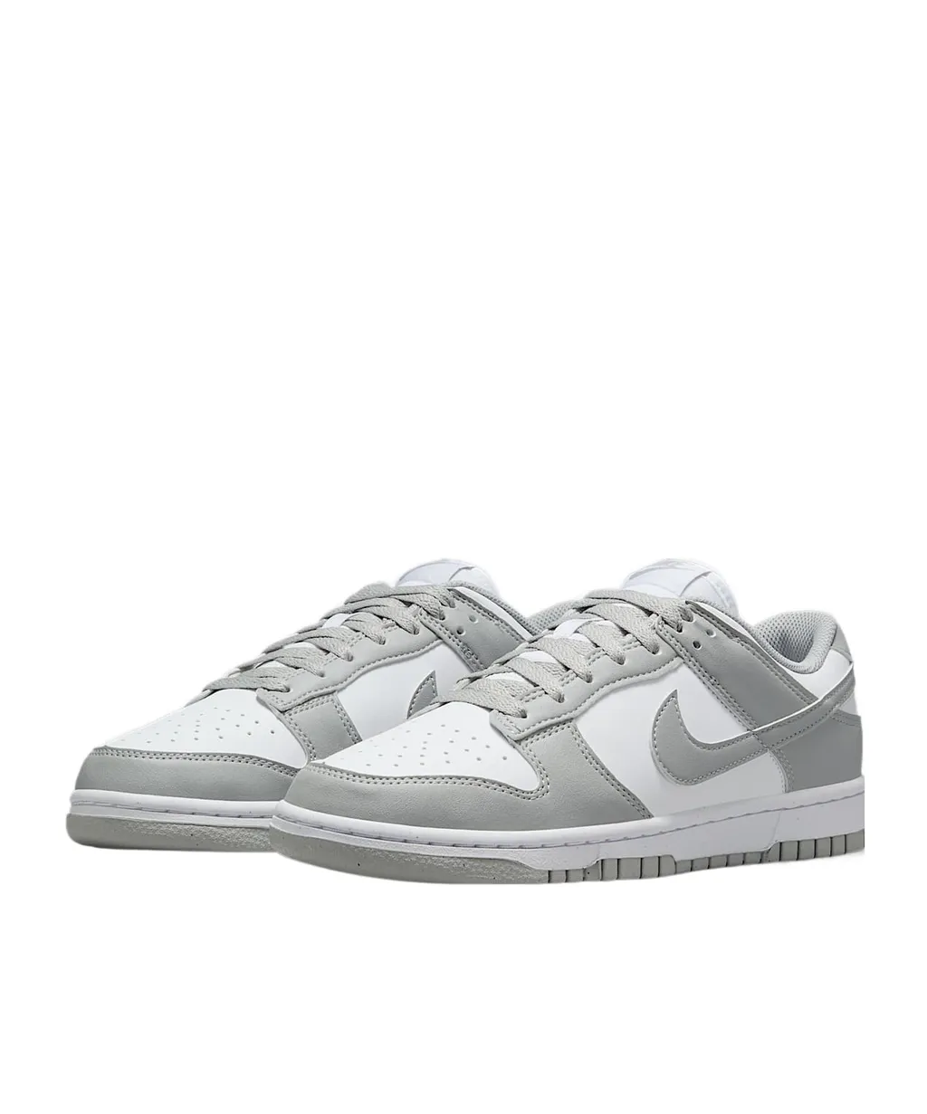 Dunk Low Sneakers