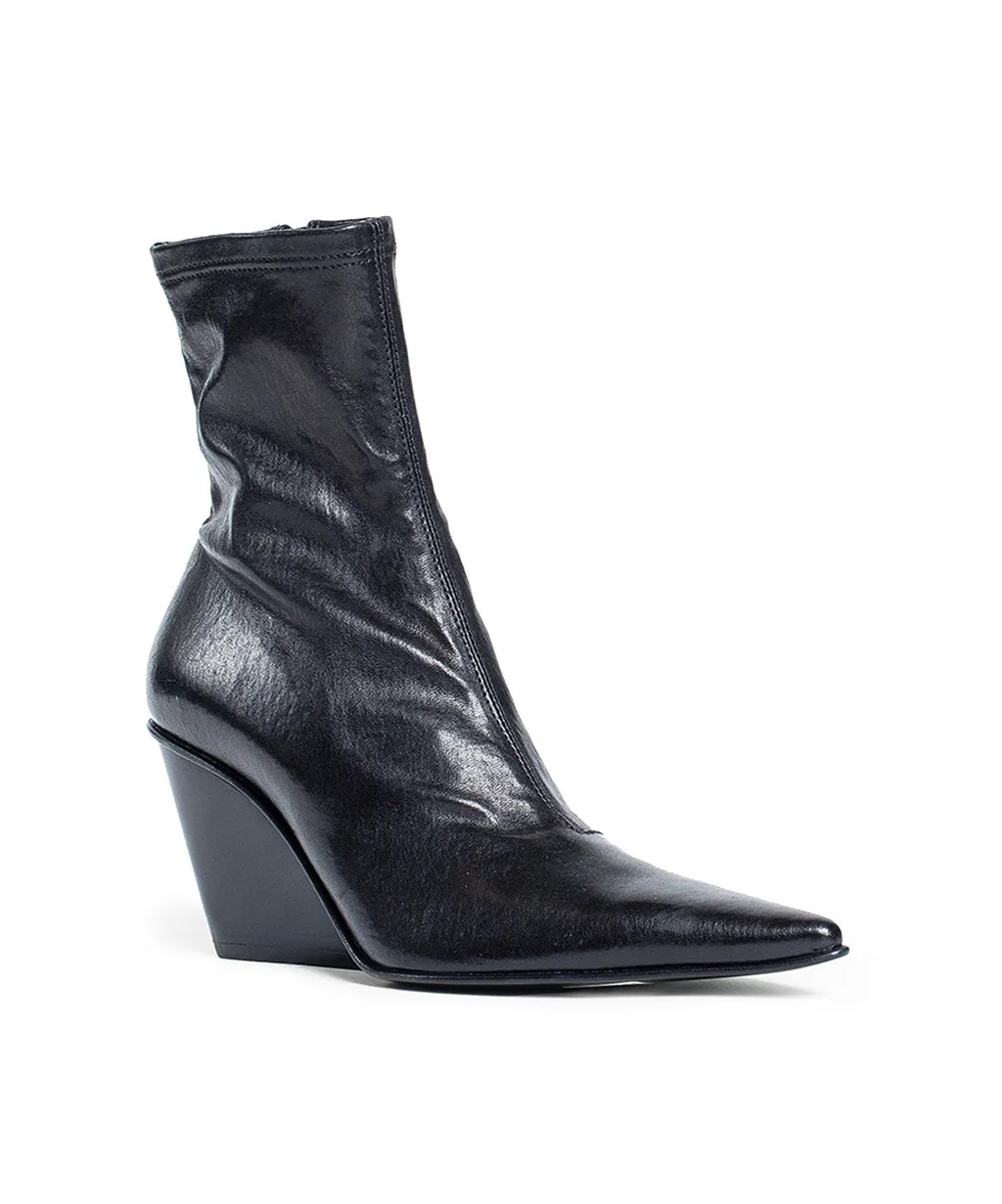 Pointed Short Boots