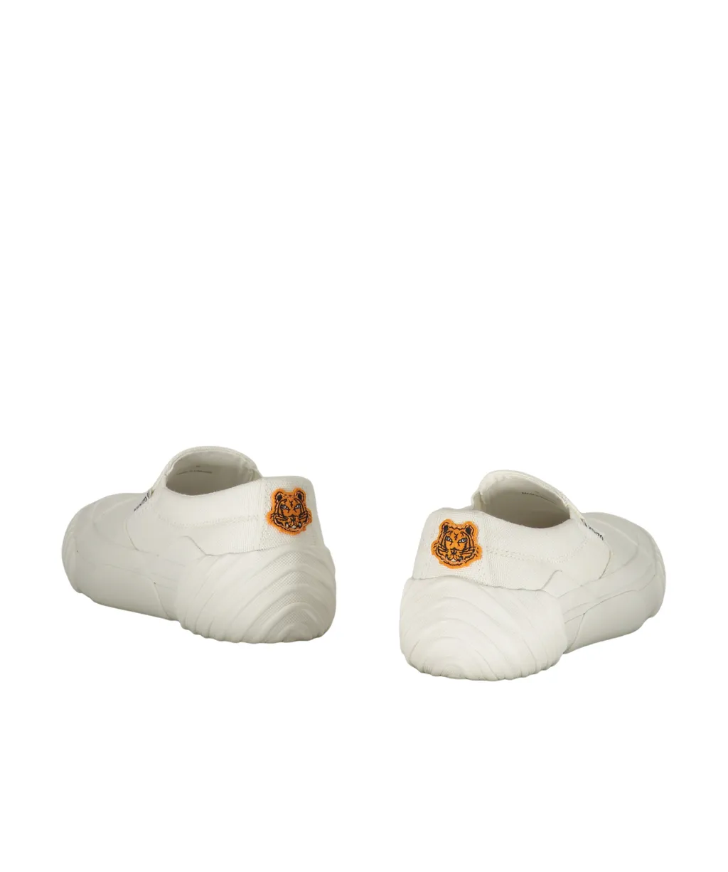Round Toe Casual Shoes
