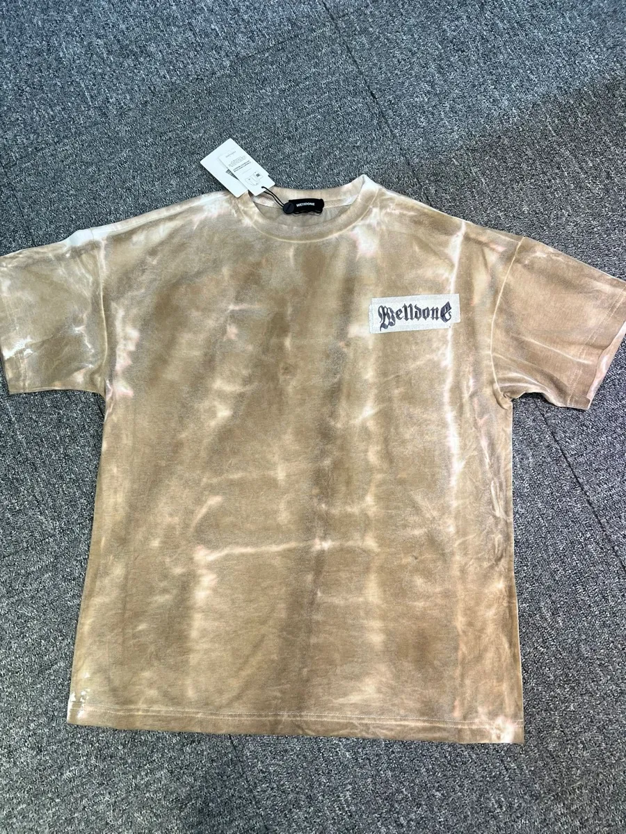 Short-Sleeved T-Shirt