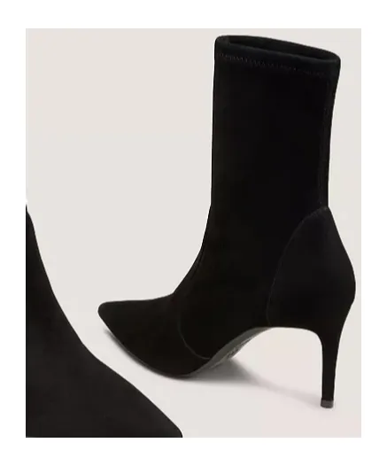 Pointed Short Boots