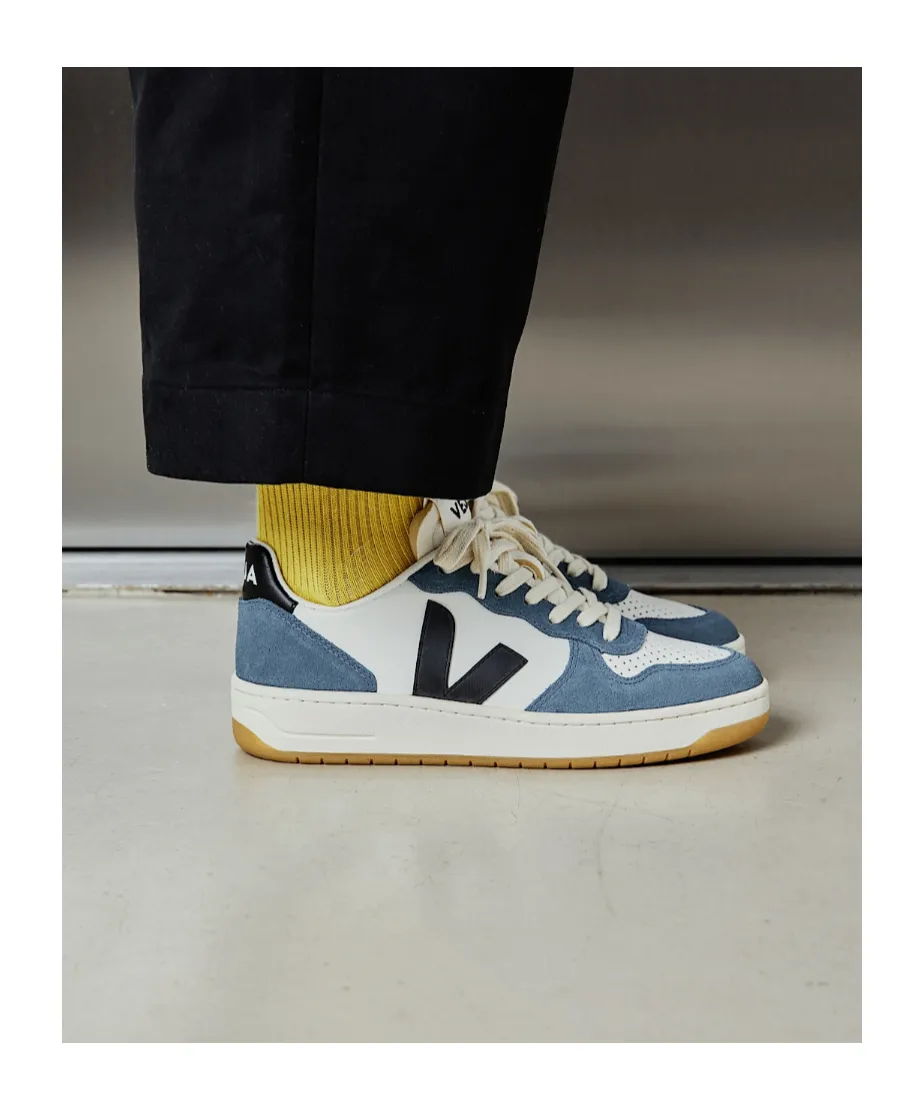 Veja V-10 Low-Top Sneakers
