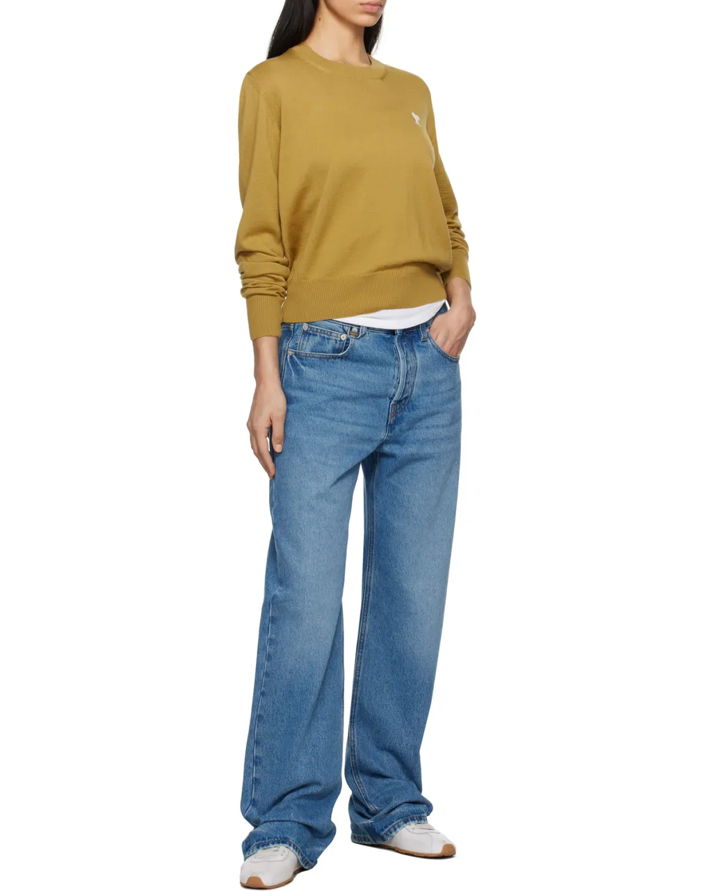Round-Neck And Long-Sleeved Sweater