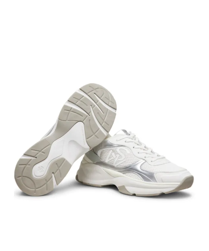 Round Head Low-Cut Sneakers
