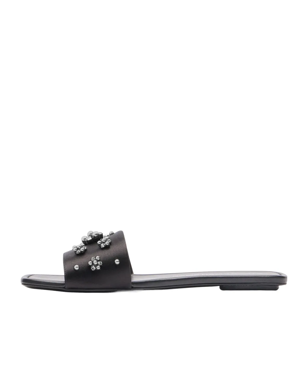 Poppy Flat Sandals
