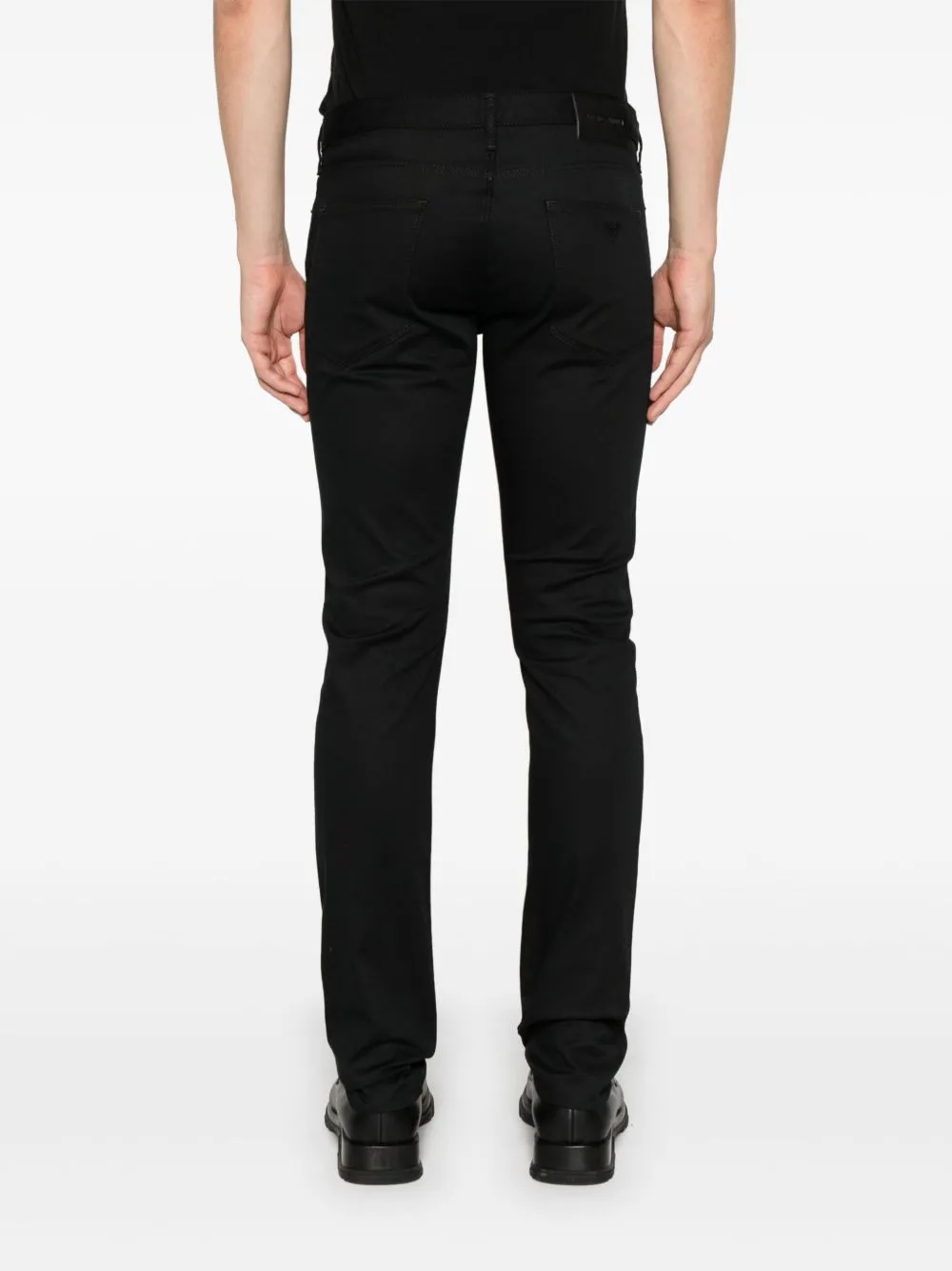 Logo-Plaque Slim-Fit Jeans