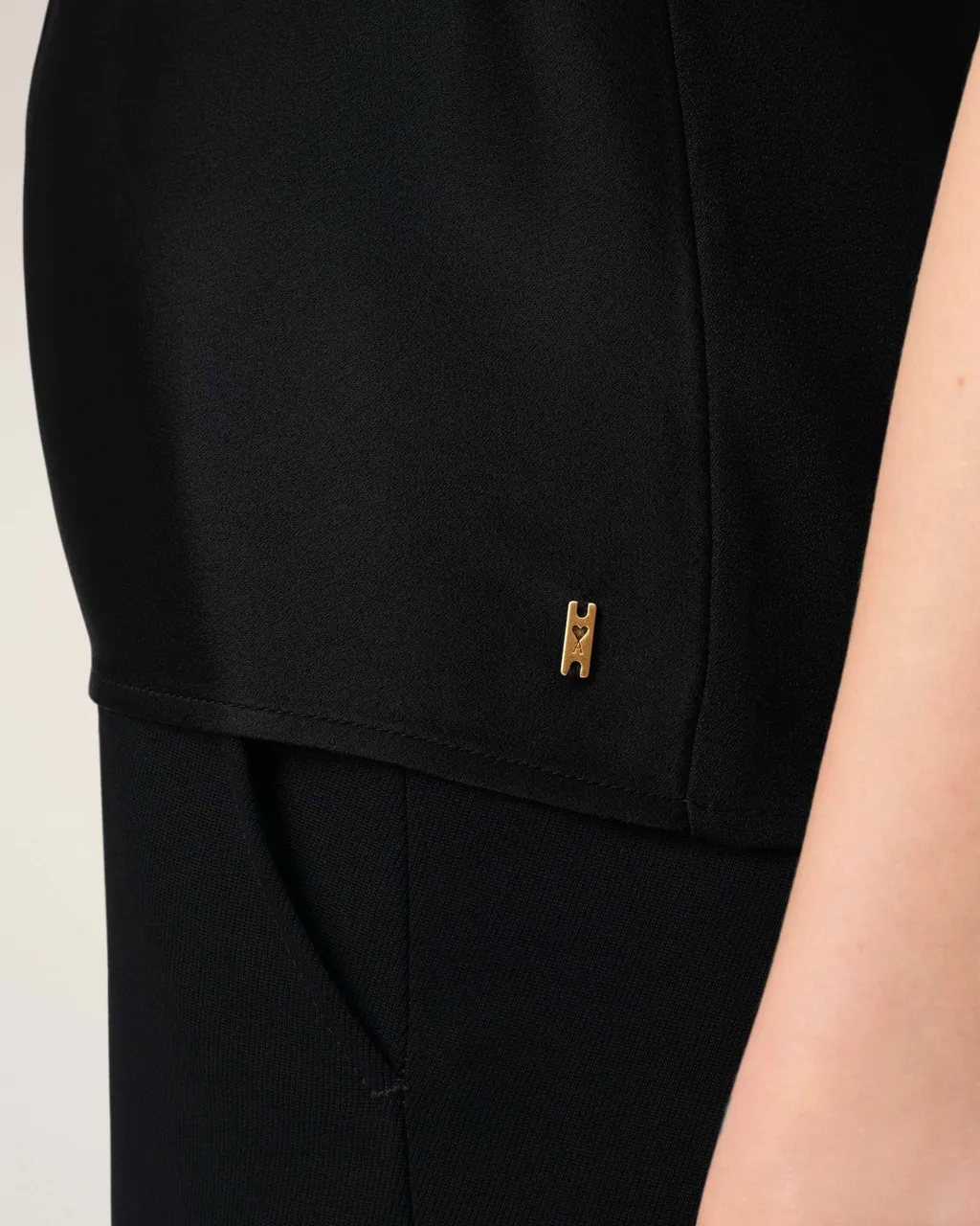 Ami Paris Crewneck Sleeveless Top