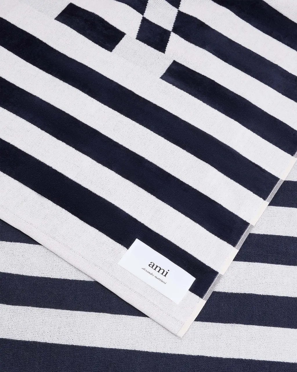 Ami Paris Ami De Coeur Logo Patch Striped Beach Towel
