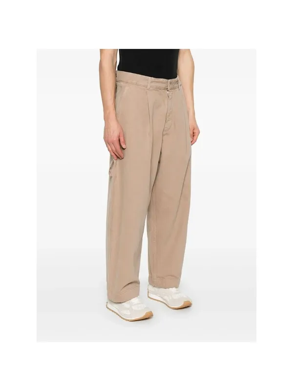 Belt-Loop Jeans