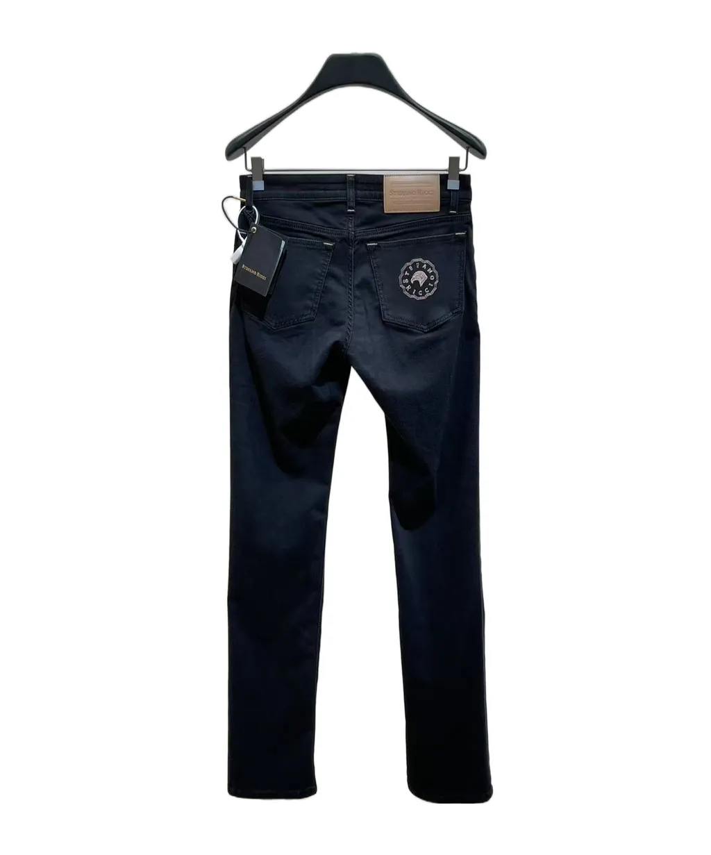Belt-Loop Jeans