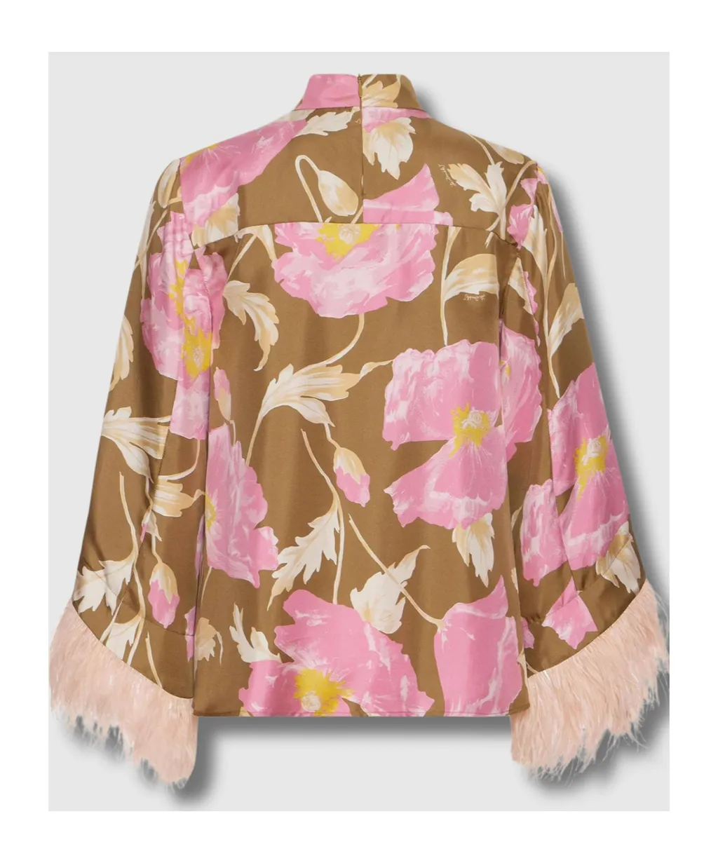 Make An Exit Blouse