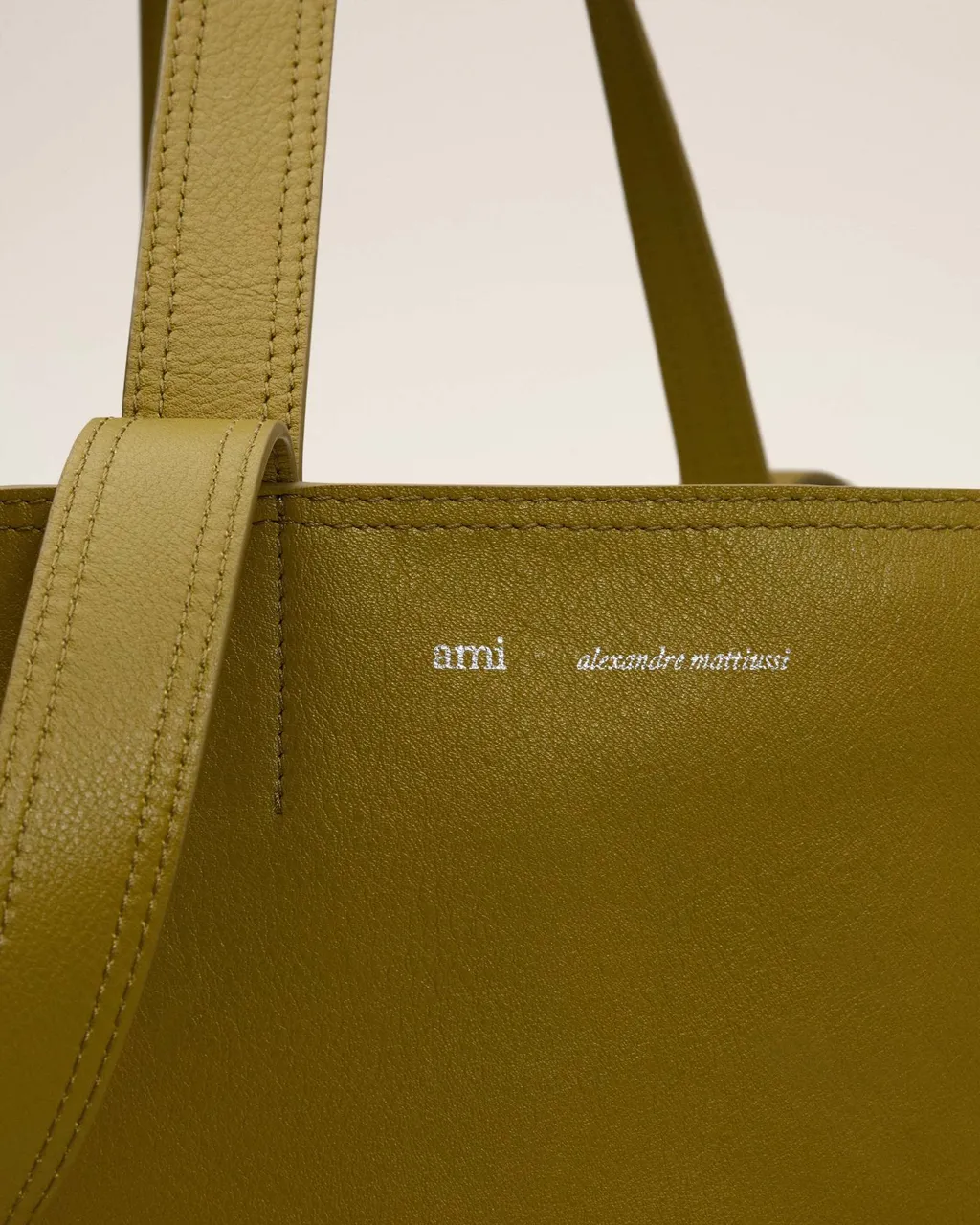 Medium One-Shoulder Handbag