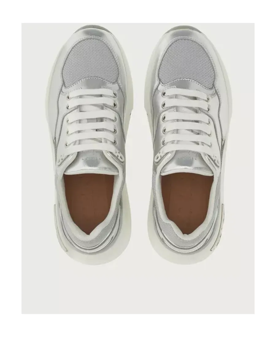 Logo Sneakers